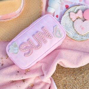 Stoney clover lane small pouch patched high tea nwt sun pink custom bee